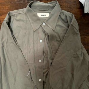 ⭐️⭐️Buck mason grey button down shirt ⭐️⭐️